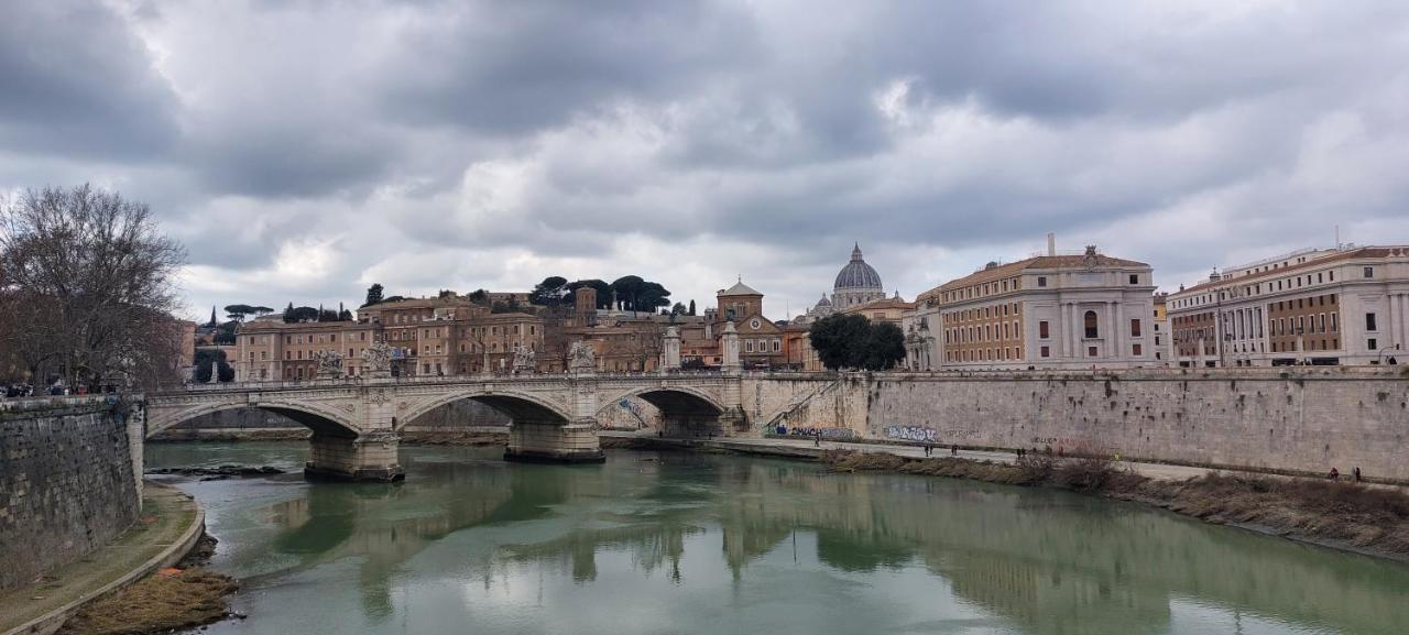Pantofola Del Papa Luxury At Vatican Lägenhet *